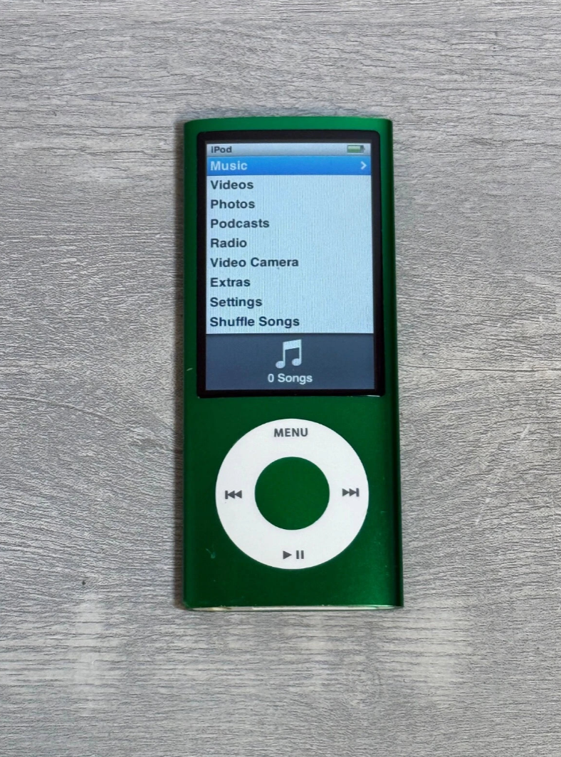 Brand NEW Apple iPod Nano 4th Gen 8GB All colors MP3 Players