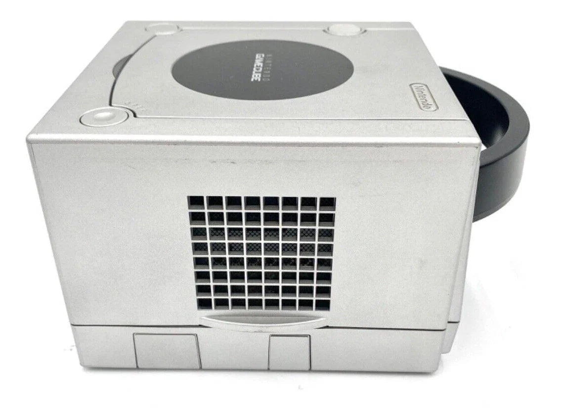 Nintendo GameCube Console NGC Console Various Colors + 4 Controller + Wires Bundle