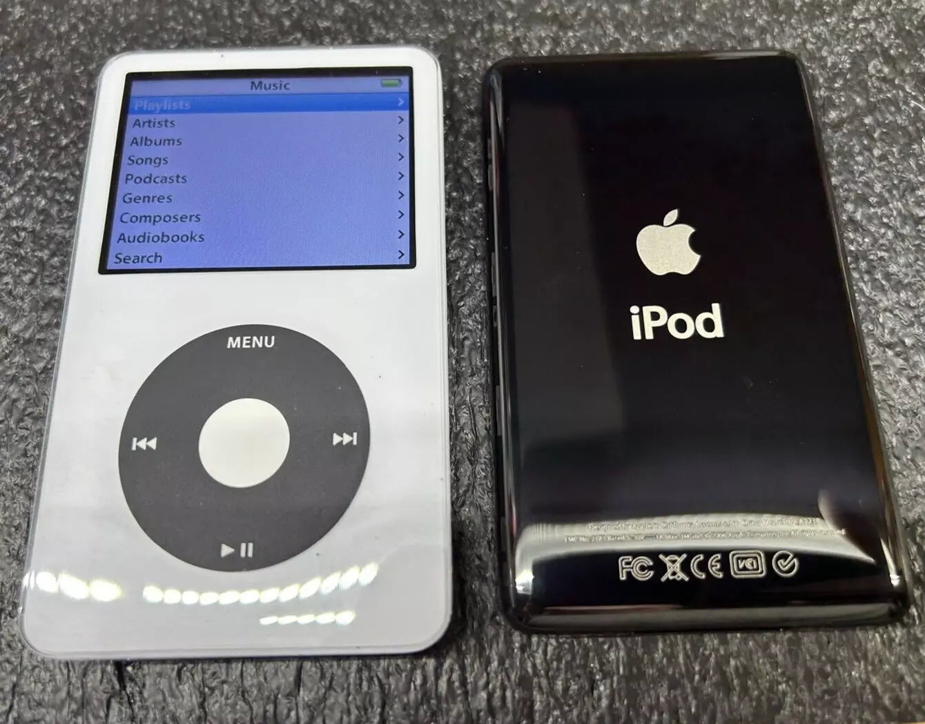 iPod Classic 5.5th Gen | White Edition | Bluetooth Mod | 2TB SSD | 3000 mAh Battery | USB-C Upgrade