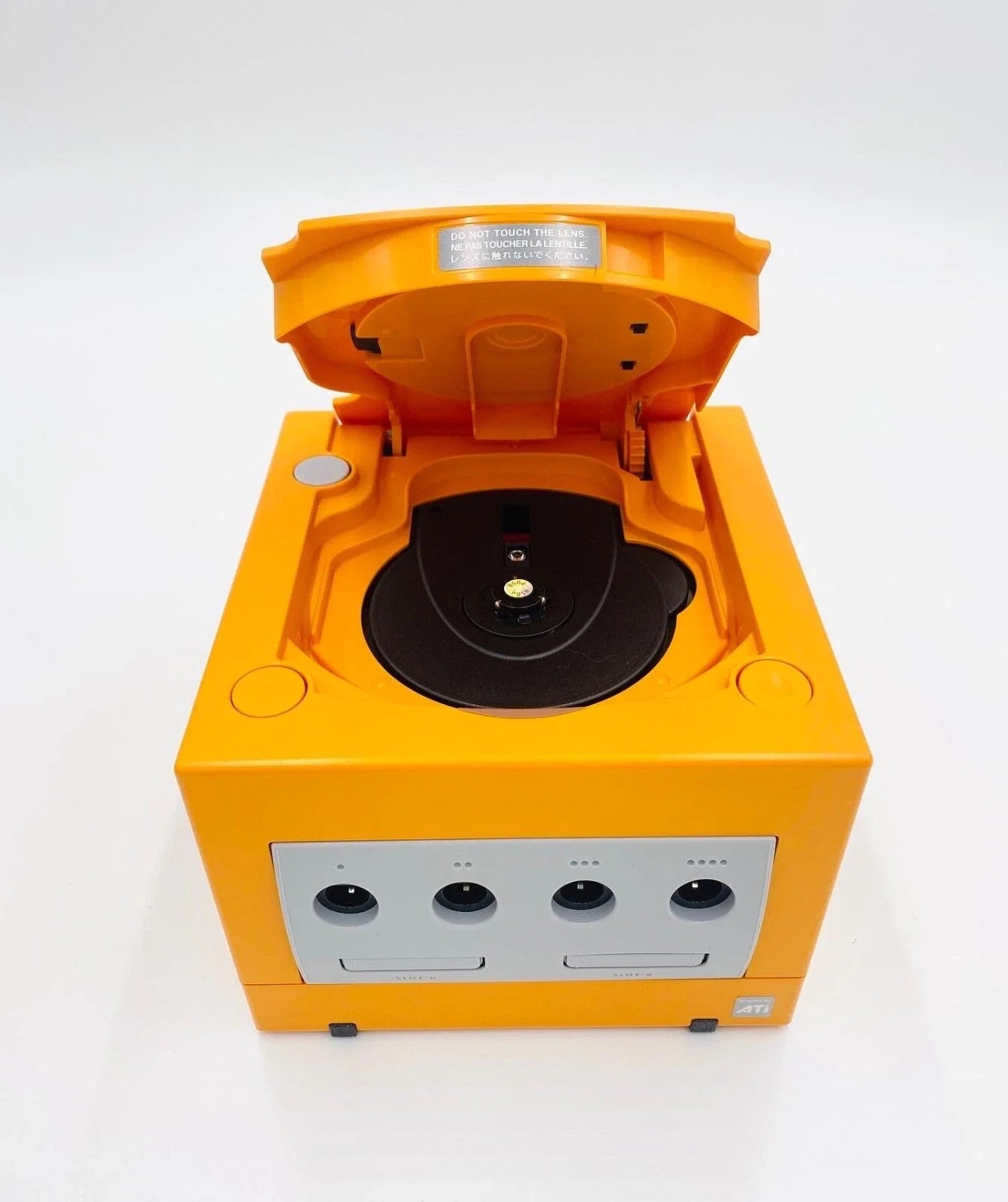 Nintendo GameCube Console NGC Console Various Colors + 4 Controller + Wires Bundle